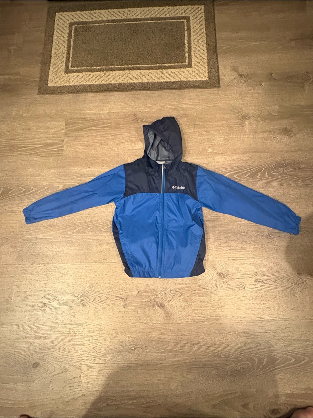 Little Boys Columbia Rain Jacket - Size XS (6/7)